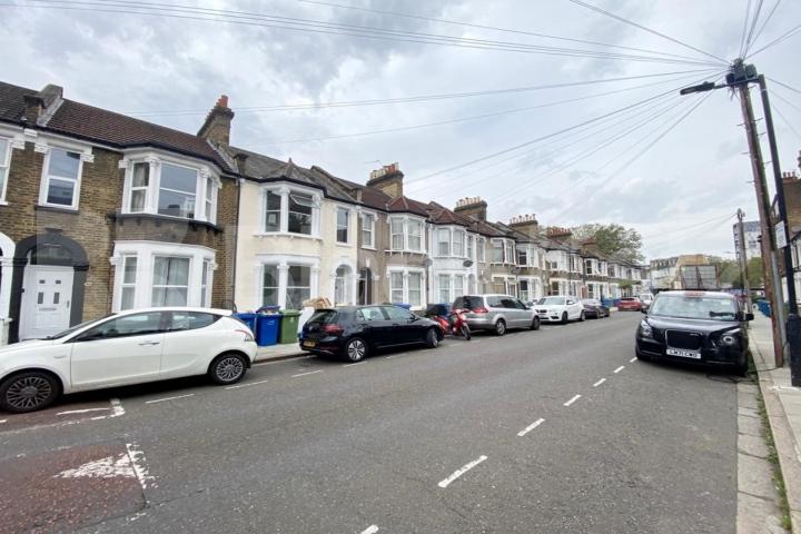 Five double bedroomed, two bathroom period house  Ethnard road, Peckham